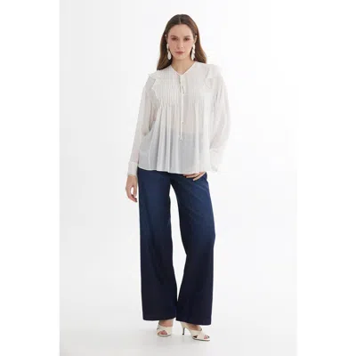 Gizia Ecru Pintuck Detail Sheer Blouse In White