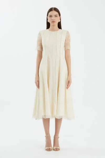 Gizia Embroidered Lace Detailed Midi Dress In Neutral