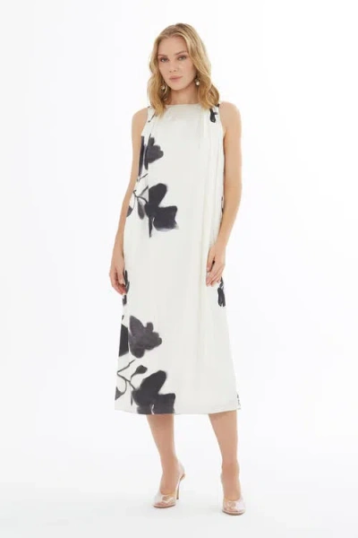 Gizia Round Neck Long Sleeve Pleated Dress In Neutral