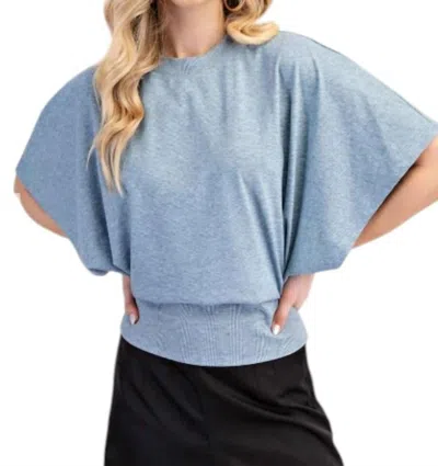 Glam Breezy Elegance Tee In Blue