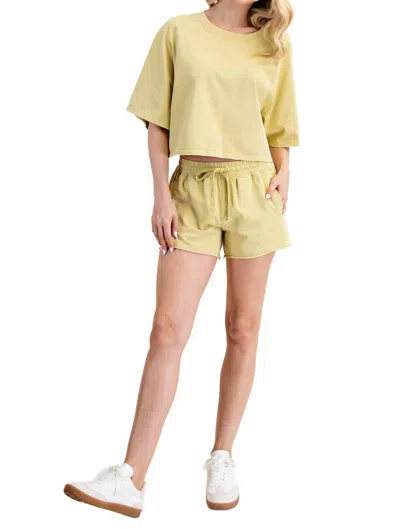 Glam Key Lime Shorts In Gold