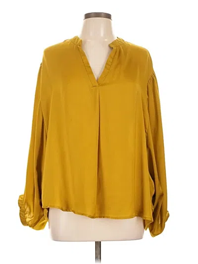 Pre-owned Glam Long Sleeve Blouse In Gold