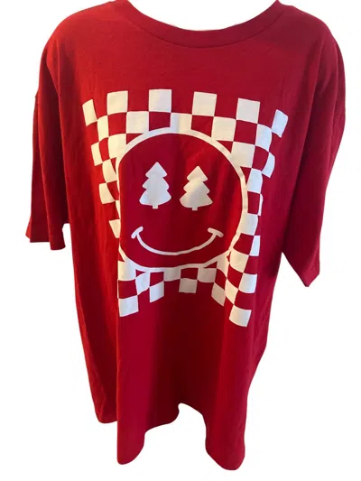 Glam N Go Boutique Women's Checkered Smiley Christmas Tree Tee In Red
