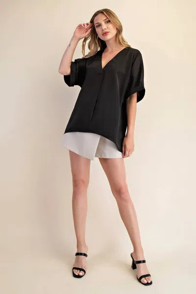 Glam Reba V-neck Top In Black In Multi