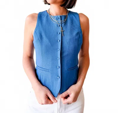 Glam Tailored Vest Top In Chambray In Blue