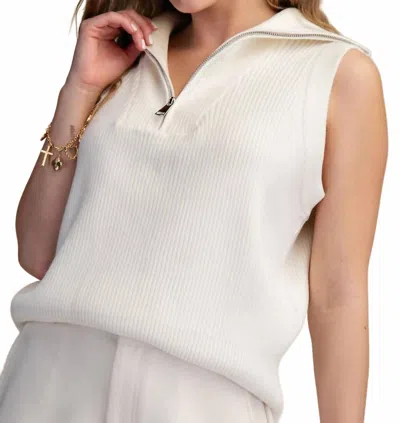 Glam Uptown Half-zip Sweater Vest In Cream In White