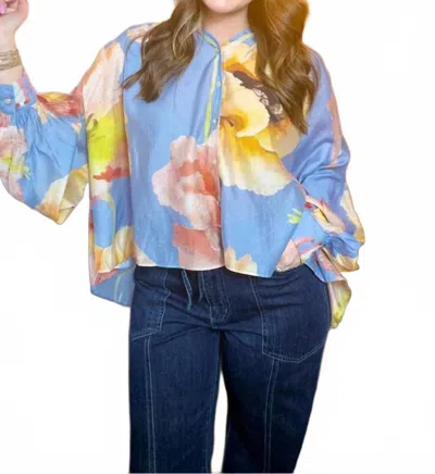 Glam Uptown V-neck Blouse In Blue In Multi