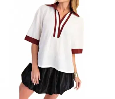 Glam V Neck Collar Short Sleeve Top In White/burgundy In Multi