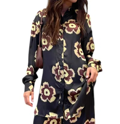 Glamorous Flower Power Top In Black