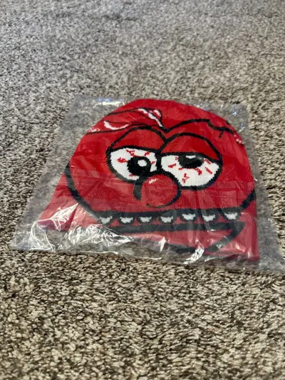 Pre-owned Glo Gang Chief Keef Thot Breaker Heart Beanie Red