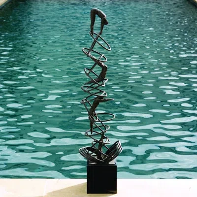 Global Views Diver Sculpture In Black