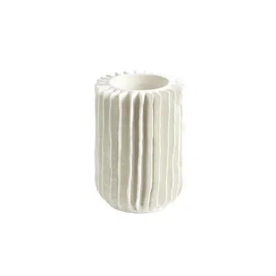 Global Views Radiator Swirl Vase-matte White-sm