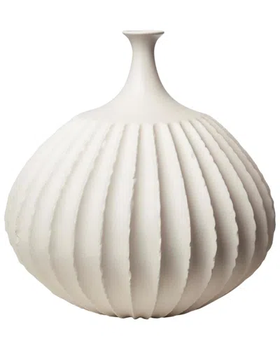 Global Views Sawtooth Vase