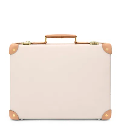 Globe-trotter Safari Attaché Case In Ivory