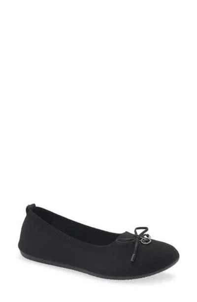 Gloria Vanderbilt Ellery Bow Charm Knit Flat In Black