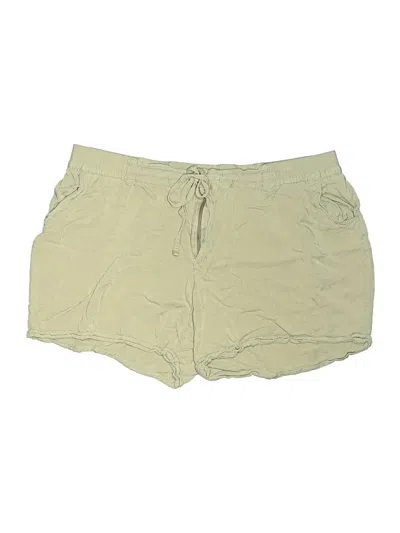 Pre-owned Gloria Vanderbilt Khaki Shorts In Green