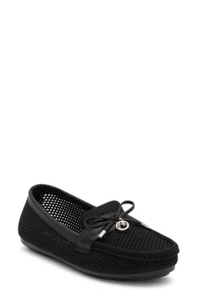 Gloria Vanderbilt Madeleine Slip On Loafer In Black
