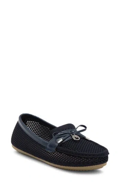 Gloria Vanderbilt Madeleine Slip On Loafer In Black