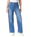 Gloria Vanderbilt Petite Shape-effect Tummy Scupt Jeans In Andorra W.whiskers