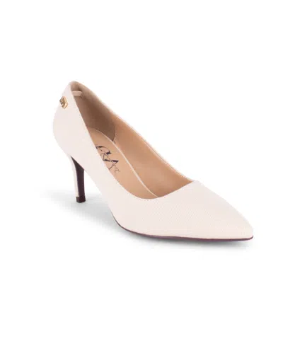 Gloria Vanderbilt Women's Marilyn Pumps In Natural Denim