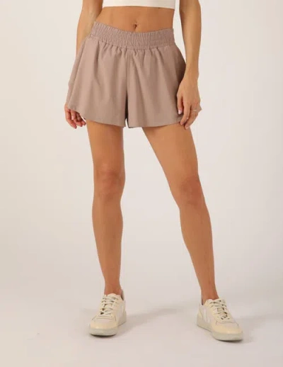 Glyder Breeze Fit Short In Neutral