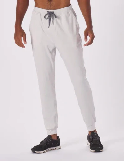 Glyder Medalist Jogger In White