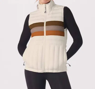 Glyder Pure Puffer Vest In Oatmilk / Chocolate In Neutral