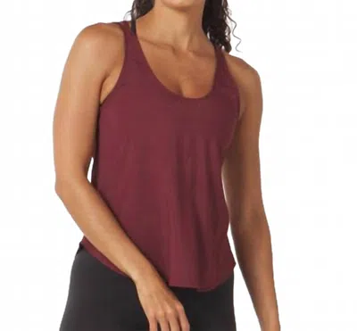 Glyder Pyramid Tank In Chestnut In Brown
