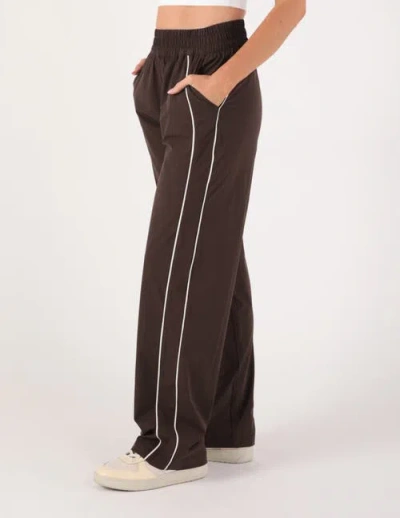 Glyder Track Mode Pant In Java/white