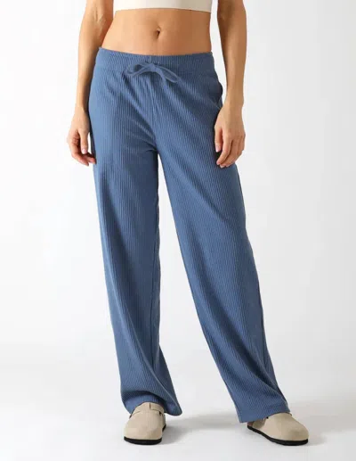 Glyder Valley Straight Leg Pant In Blue