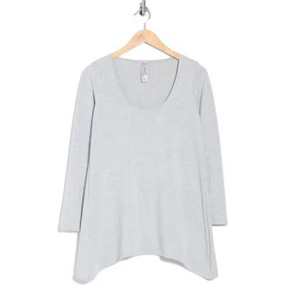 Go Couture Asymmetric Tunic Sweater In Gray