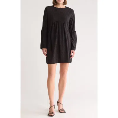 Go Couture Bell Sleeve Swing Dress In Black