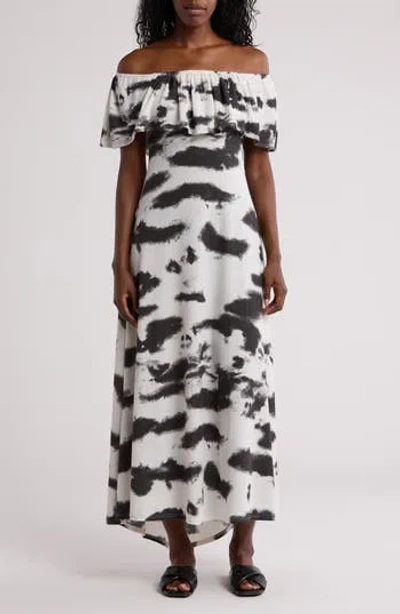 Go Couture Off The Shoulder Maxi Dress In Ivory