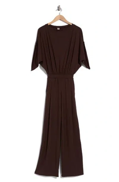 Go Couture Raglan Sleeve Capri Jumpsuit In Mole Brown