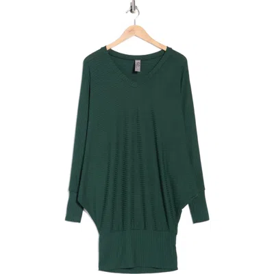 Go Couture V-neck Dolman Tunic Sweater In Green