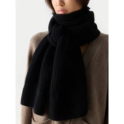 Gobi Cashmere Wide Rib Knit Scarf In Black
