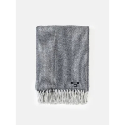 Gobi Mongolian Cashmere Cashmere Super Soft Throw In Dawn Blue