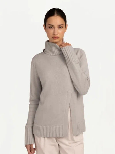 Gobi Mongolian Cashmere Cut-out Cashmere Turtleneck In Gray