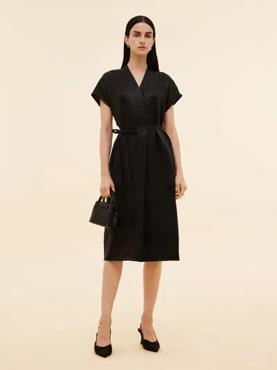 Goelia 19mm Xiang Yun Silk V-neck Women Midi Dress In Black
