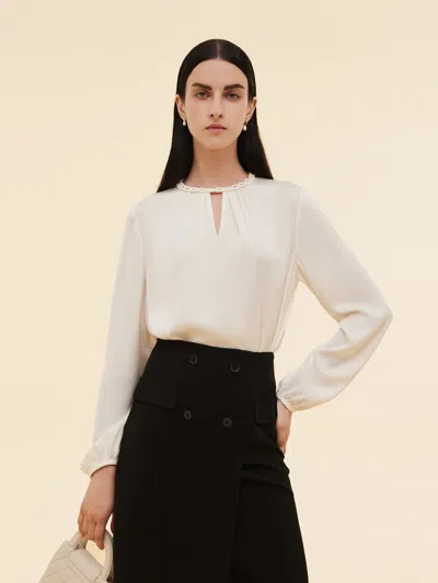 Goelia 22mm Mulberry Silk Women Round Neck Blouse In White