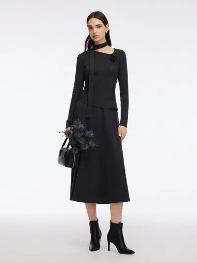 Goelia Asymmetrical Hem Knit Scarf Top And A-line Skirt Two-piece Set With Detachable Flower In Black