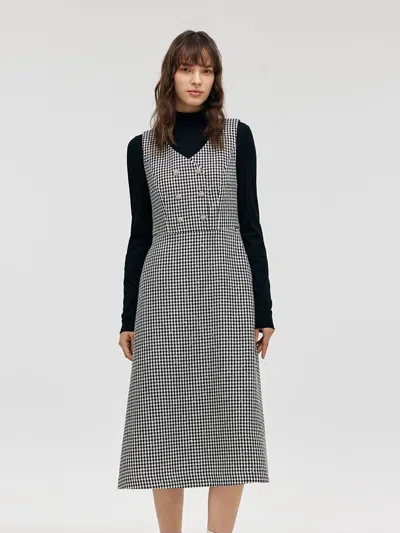 Goelia Black And White Houndstooth Vest Dress And Mock Neck Sweater Two-piece Suit In Multi