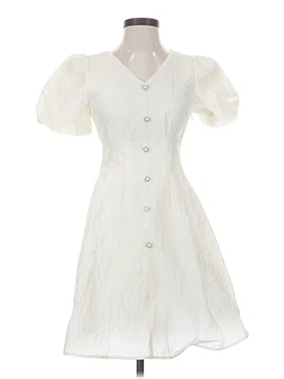 Pre-owned Goelia Casual Dress In Ivory
