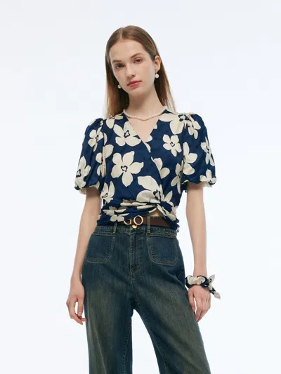 Goelia Floral Print Twist Front Women Top In Multi