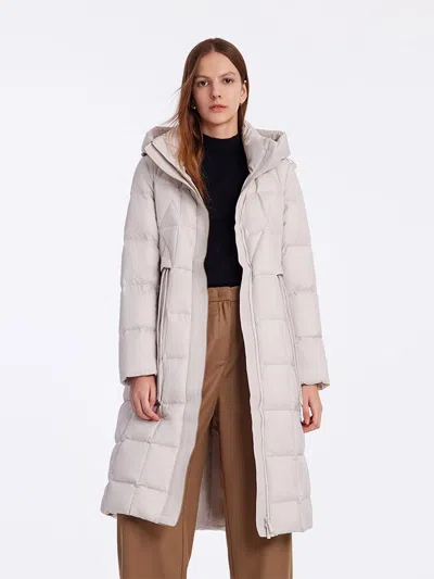 Goelia Hooded Pleated Goose Down Garment In White