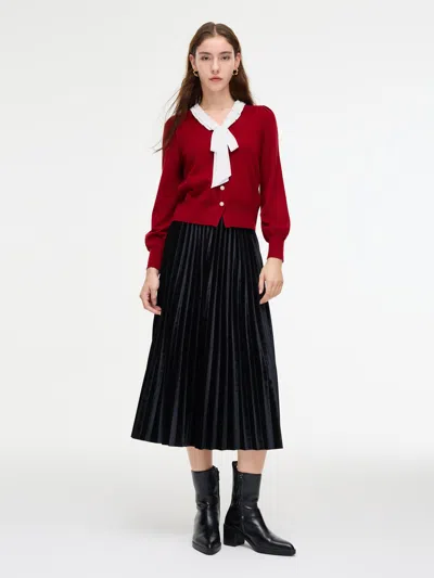 Goelia Knit Top And Velvet Pleated Skirt Two-piece Set With Detachable Ribbon In Red