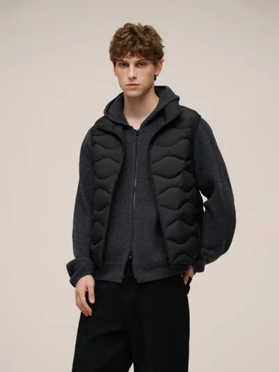 Goelia Lightweight Packable Men Goose Down Vest In Black