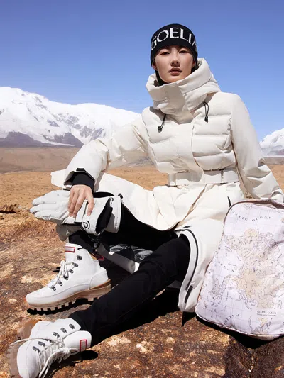Goelia Long Hooded Goose Down Garment In White