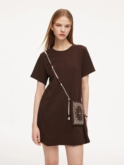 Goelia Round Neck Women Long T-shirt With Crossbody Bag In Burgundy