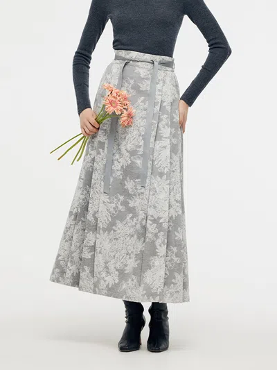 Goelia Silver Floral Jacquard Women Mamianqun With Bottomed Skirt In Gold